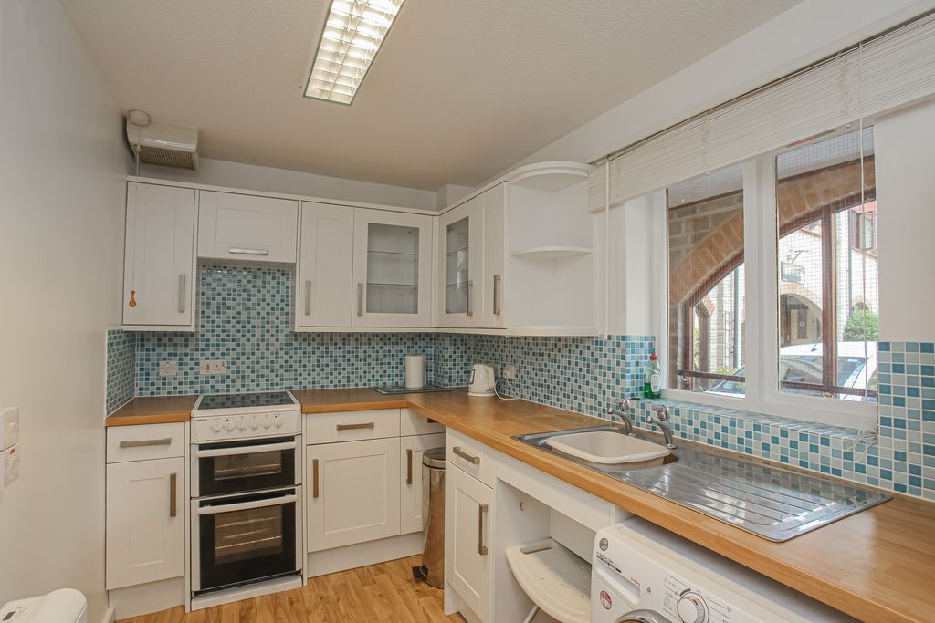 Property photo 3 of 7