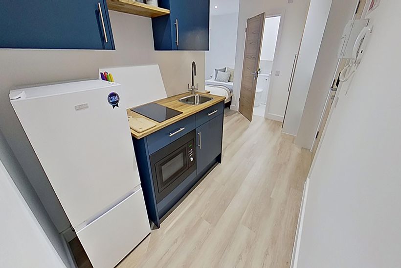 Property photo 3 of 6