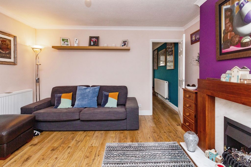 Property photo 3 of 15