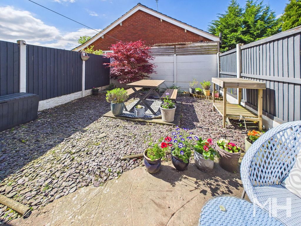 Property photo 2 of 17 Rear Garden