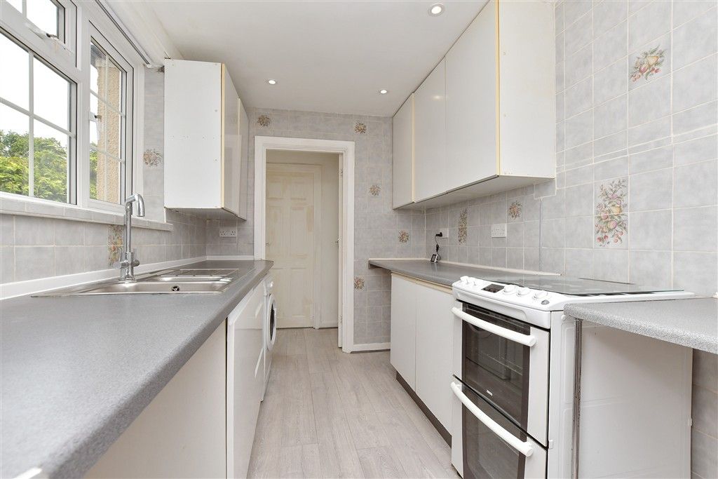 Property photo 1 of 12 Kitchen