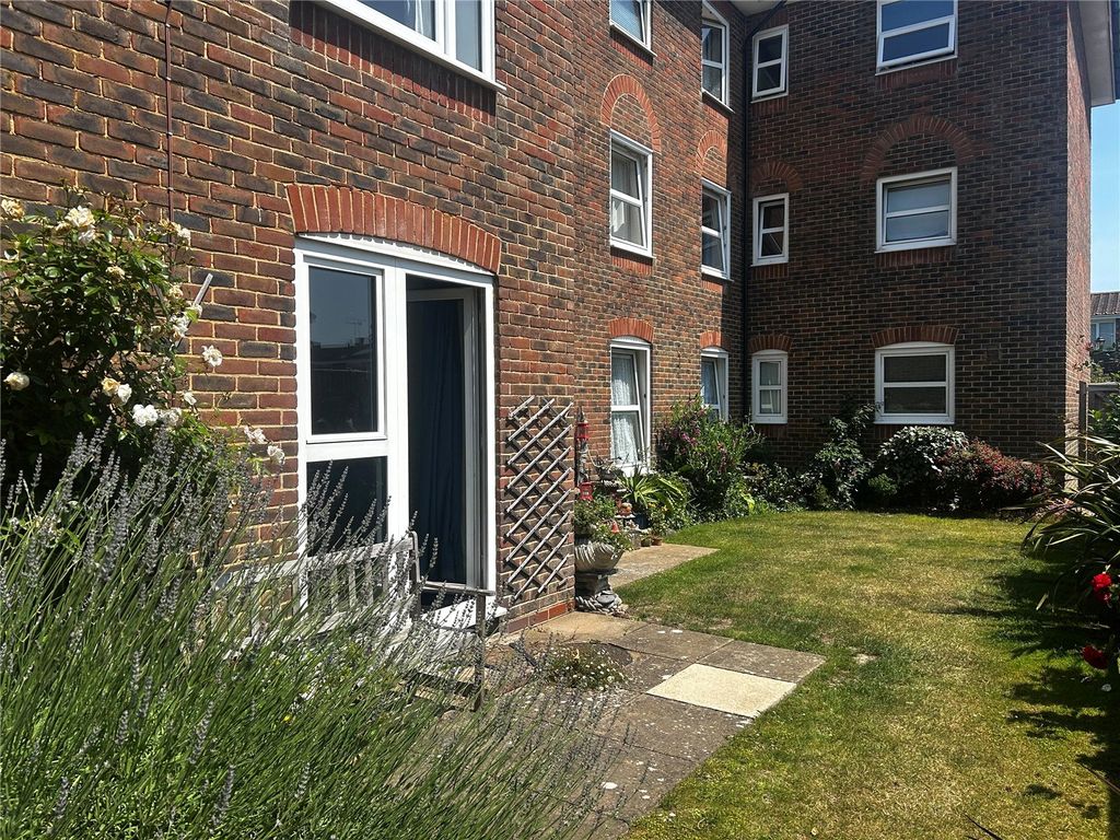 Property photo 3 of 9 Picture No. 04