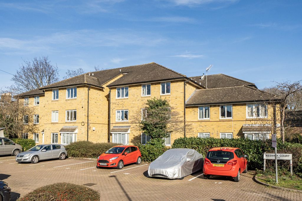 Property photo 1 of 11 External