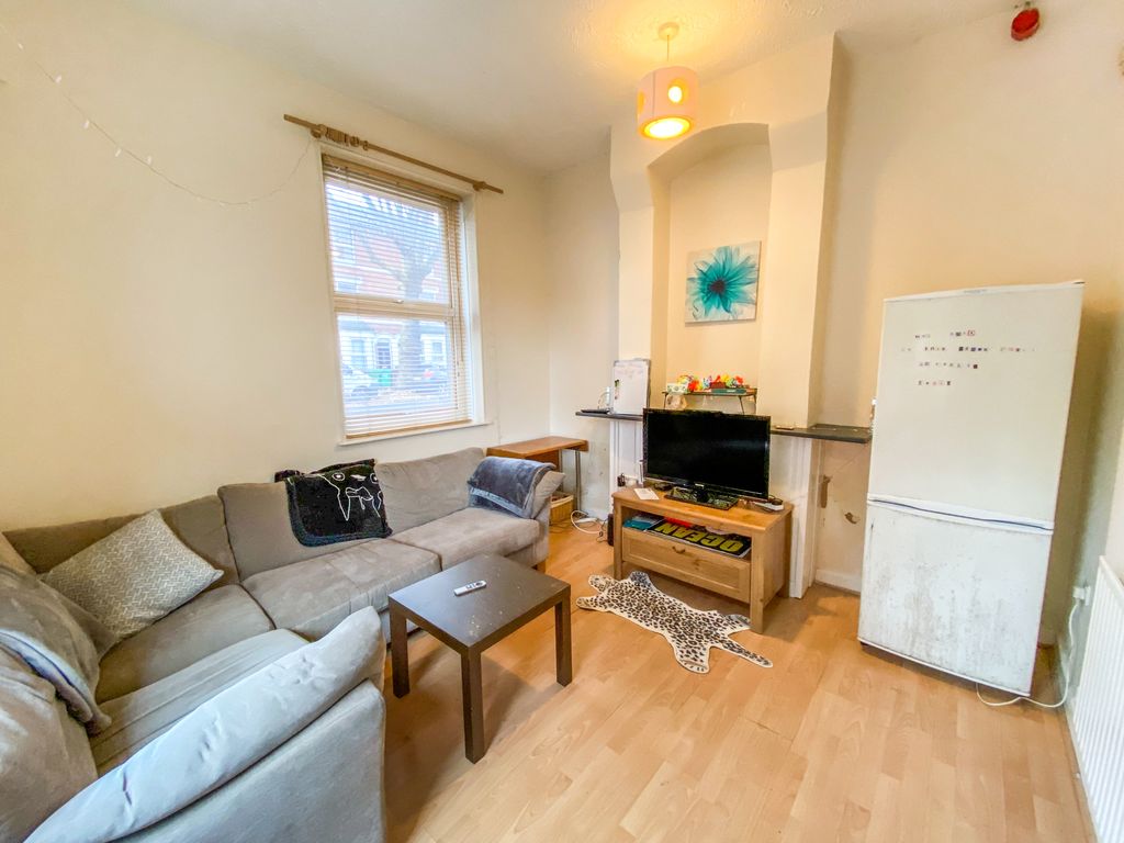 Property photo 2 of 19 Img_3791_16_Original