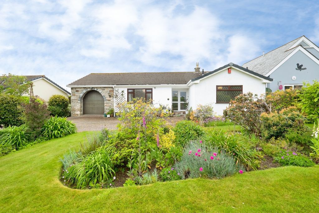 Property photo 1 of 22 Pbox-Img.Jpg