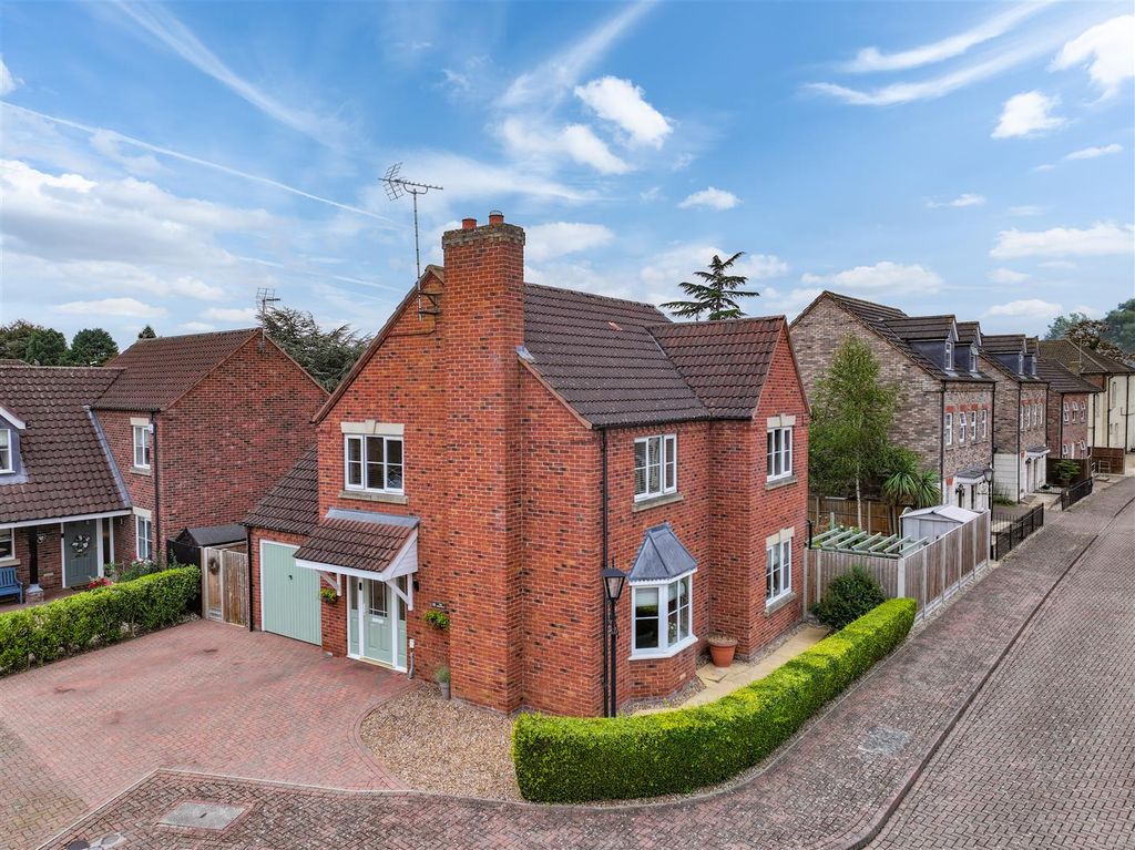 Property photo 1 of 25 Dji_20250819154851_0104_D.Jpg