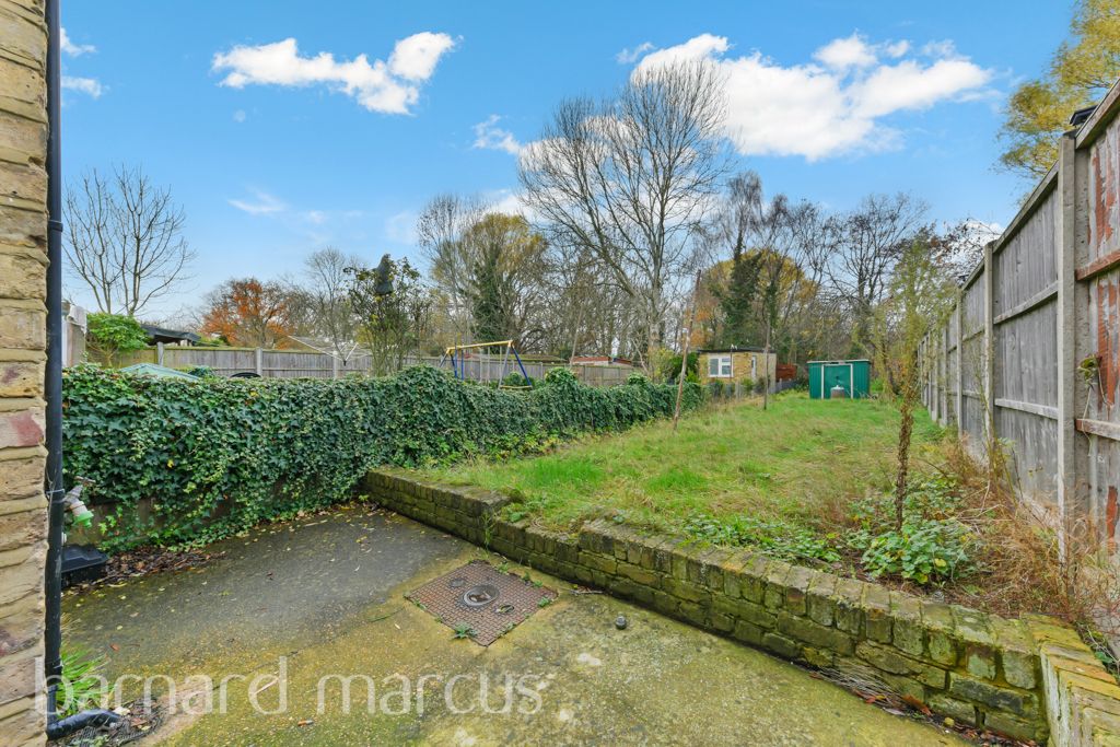 Property photo 2 of 6 Garden