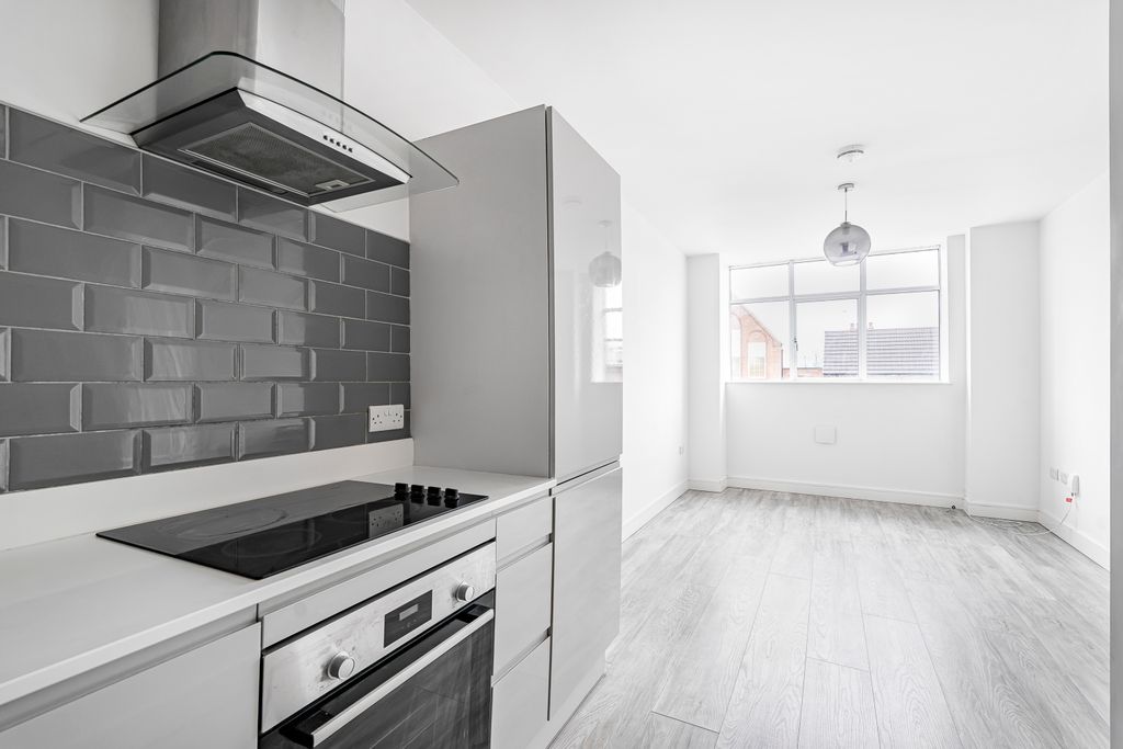 Property photo 2 of 15 14_46704
