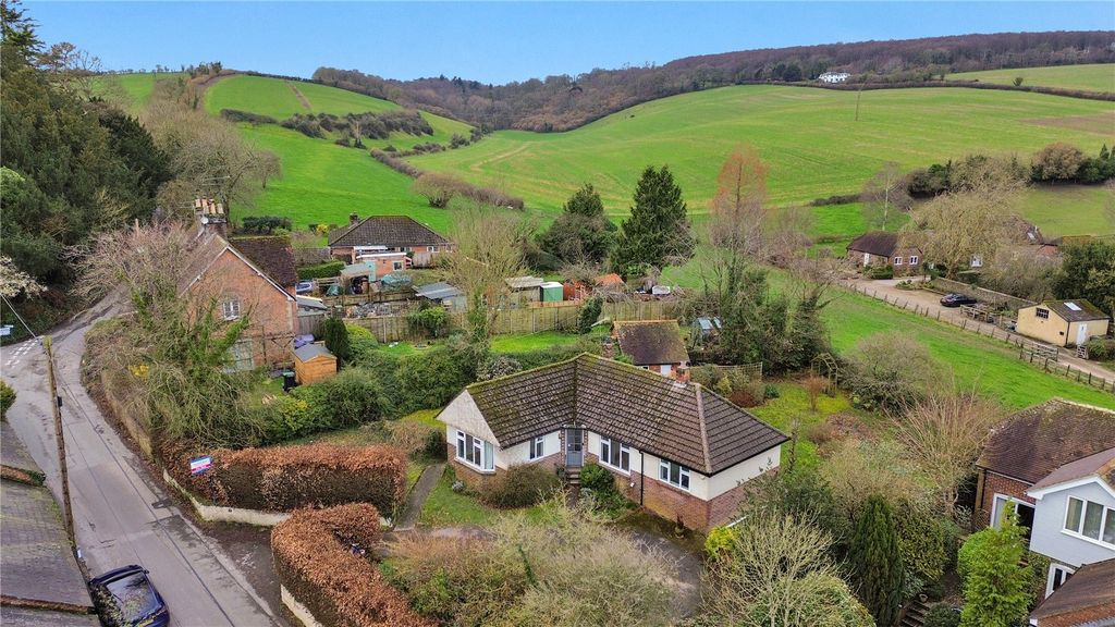 Property photo 2 of 21 Picture No. 26