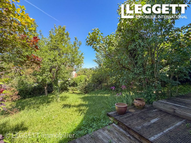 Property photo 2 of 10