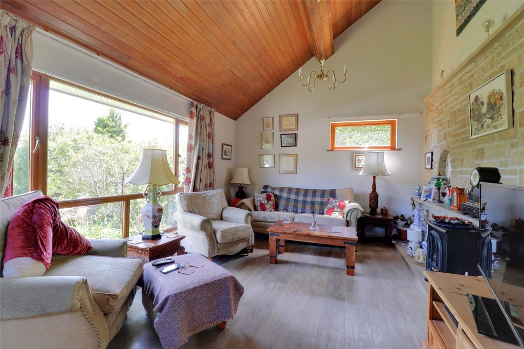 Property photo 3 of 23 Picture No. 03