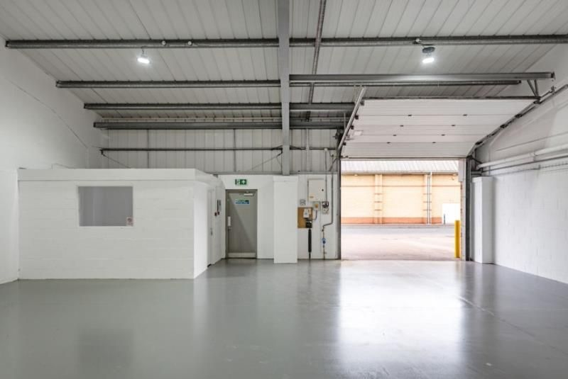 Property photo 2 of 6