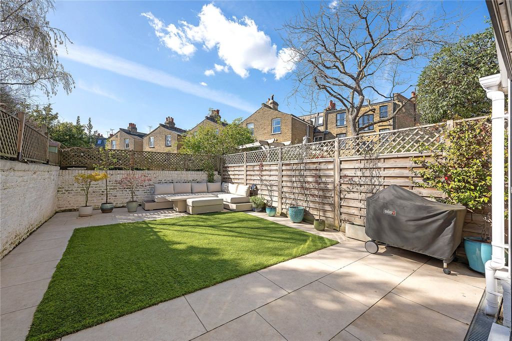 Property photo 1 of 28 Picture No. 26