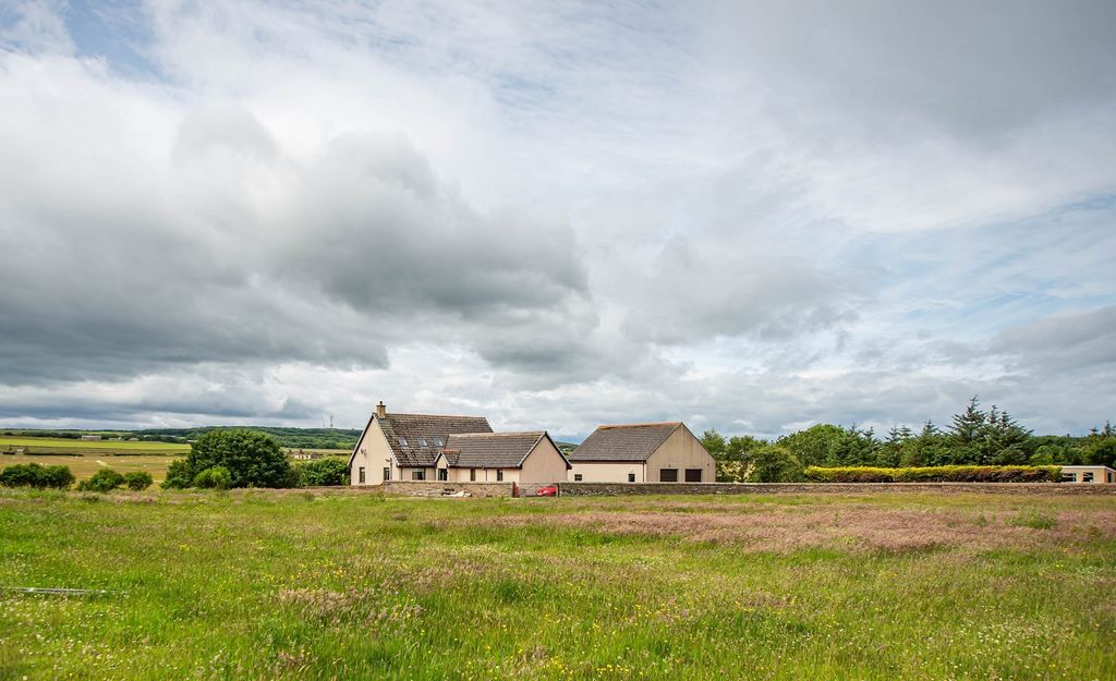 Property photo 2 of 38 Not Specified