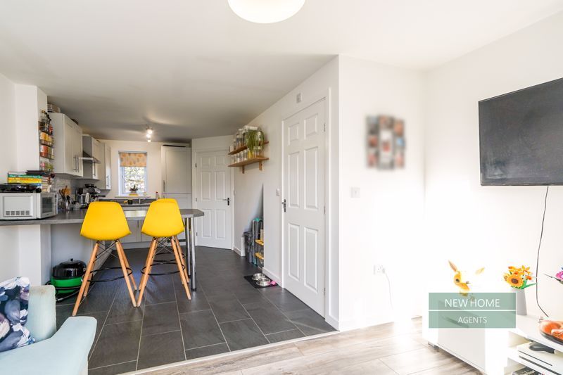 Property photo 3 of 18 Photo 10