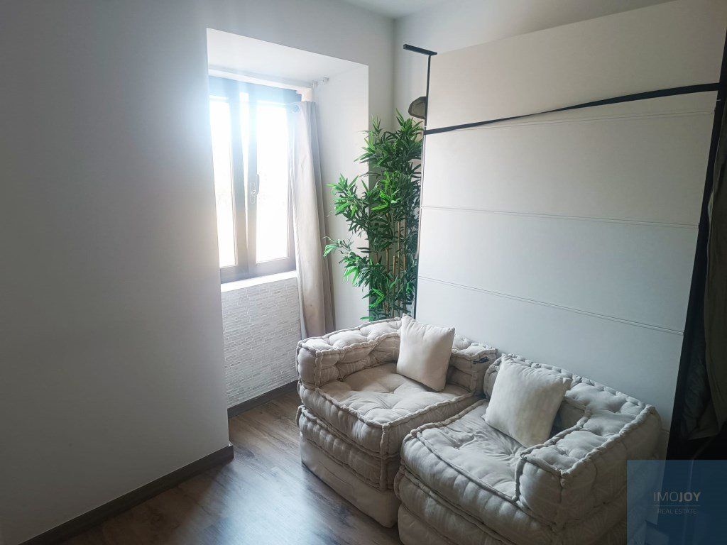 Property photo 1 of 26 Studio T0 In Linda-A-Velha