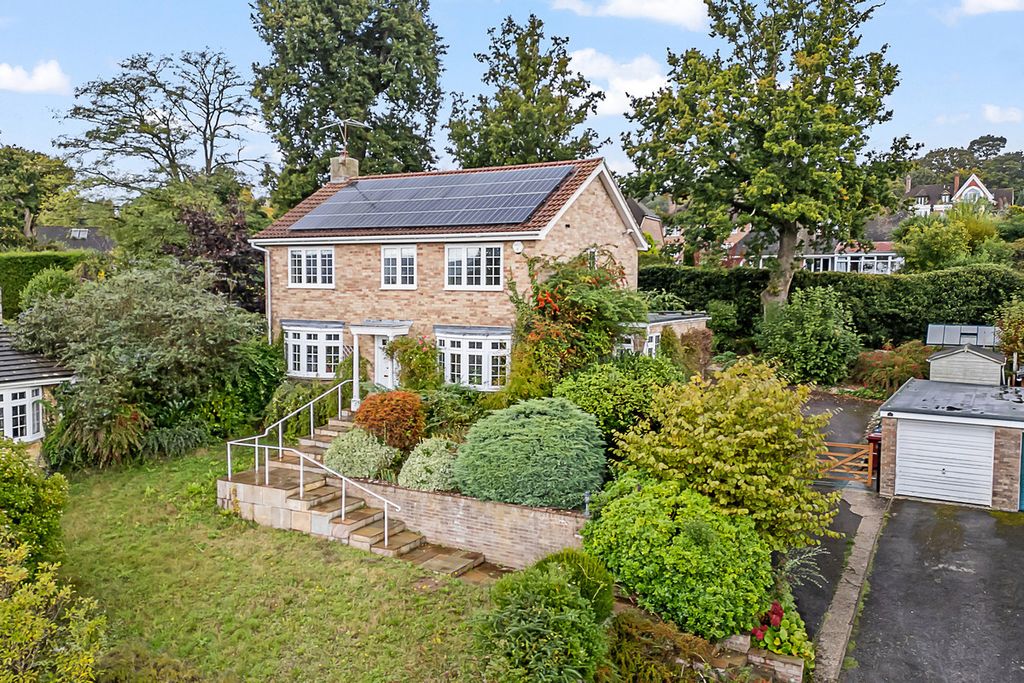 Property photo 1 of 16