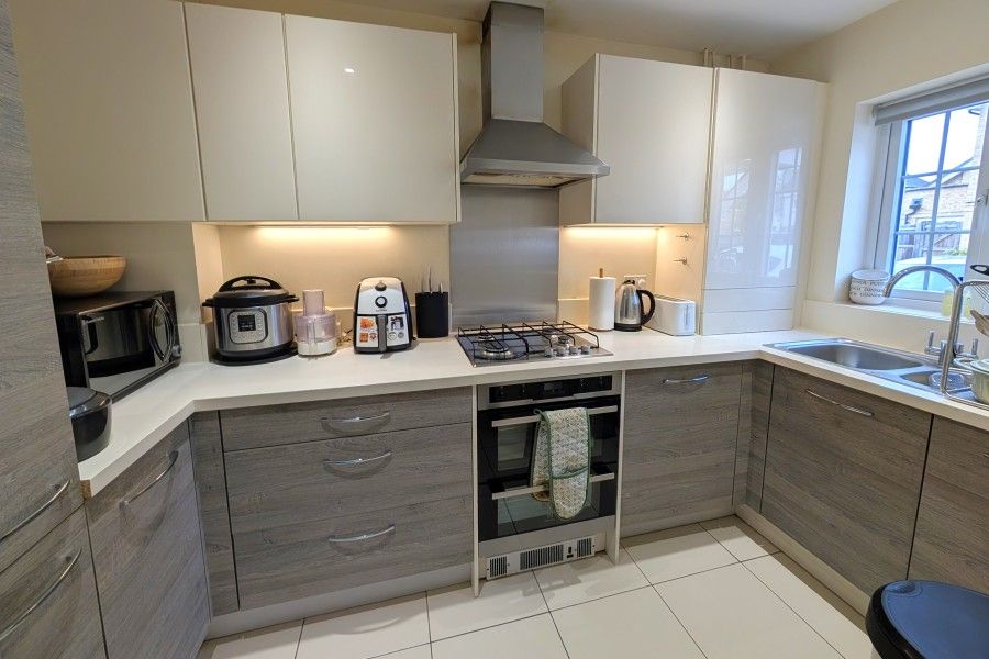 Property photo 2 of 7