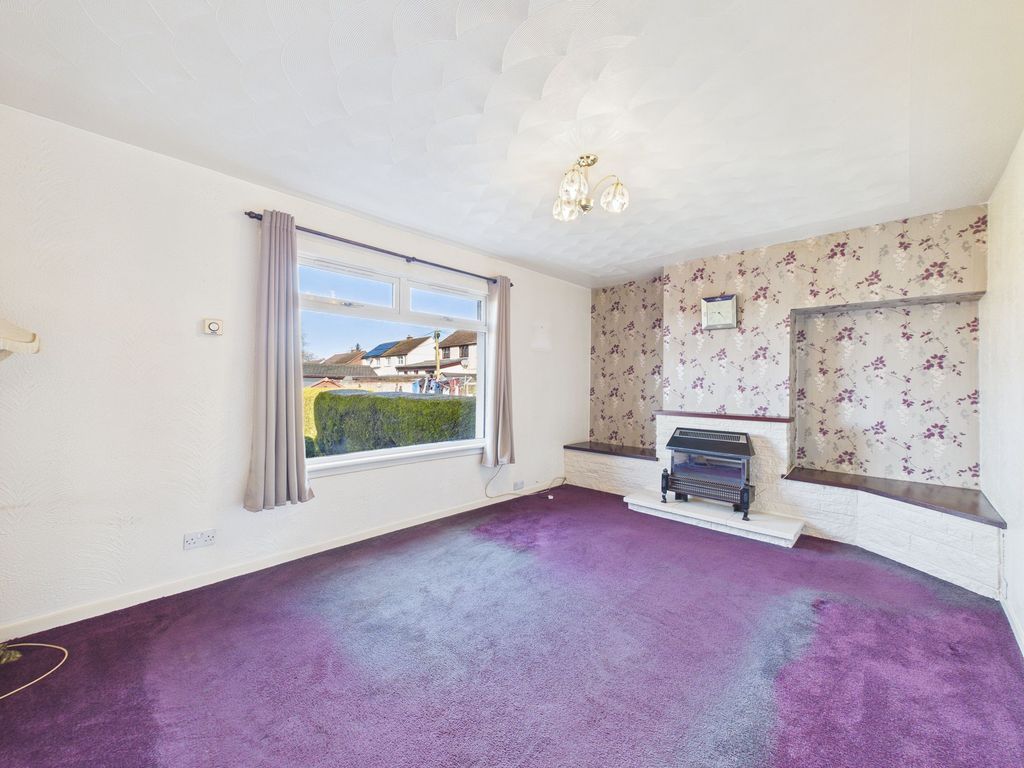 Property photo 2 of 13 Living Room