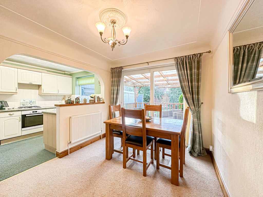 Property photo 2 of 22 Photo 9