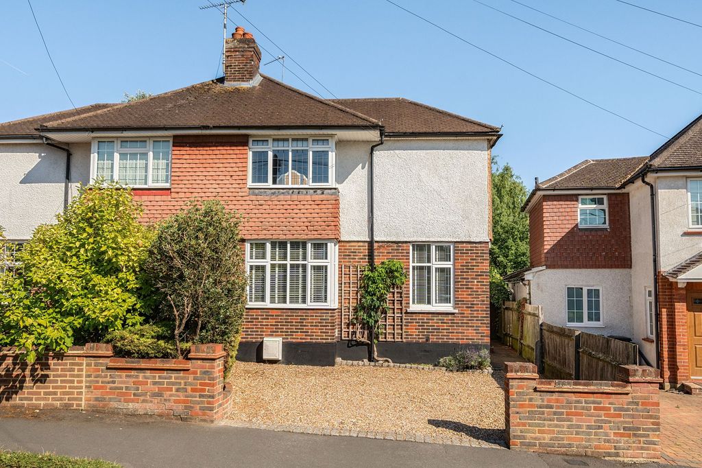 Property photo 1 of 28