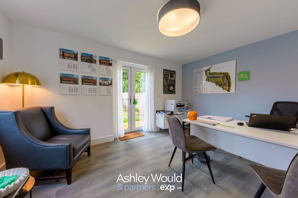 Property photo 3 of 10