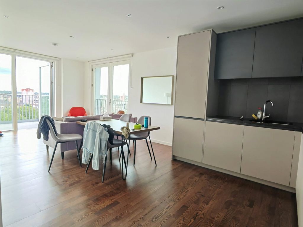 Property photo 2 of 11 Picture No. 06