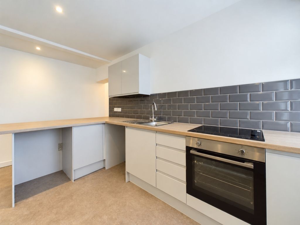 Property photo 1 of 5 Kitchen