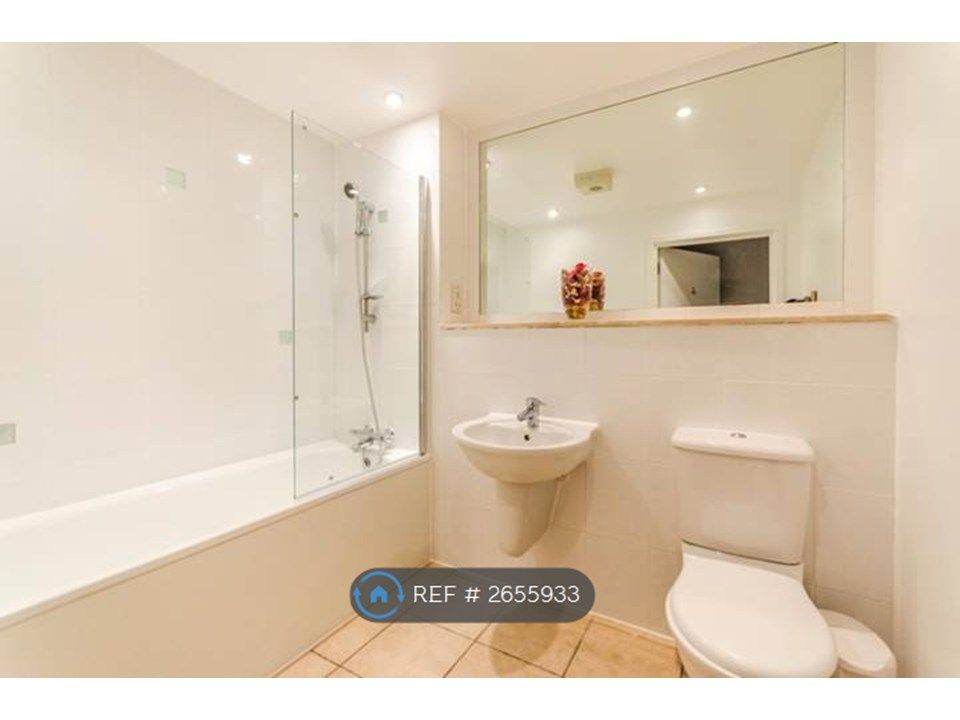 Property photo 2 of 9 Main Bathroom