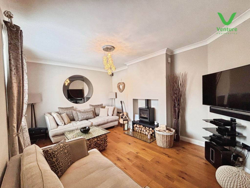 Property photo 2 of 22 Pbox-Img.Jpeg