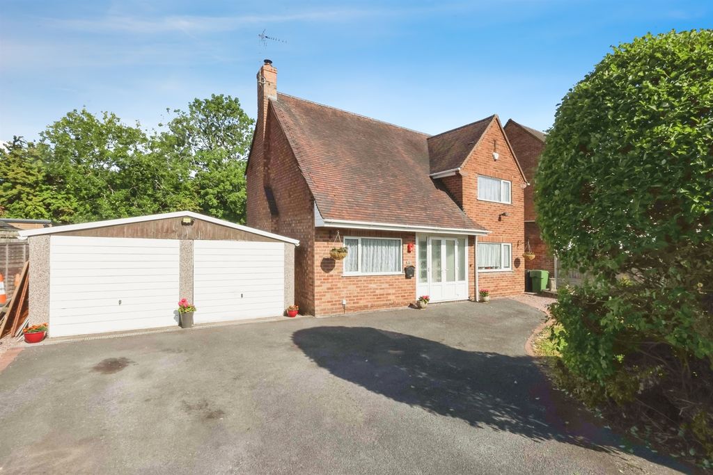 Property photo 1 of 18