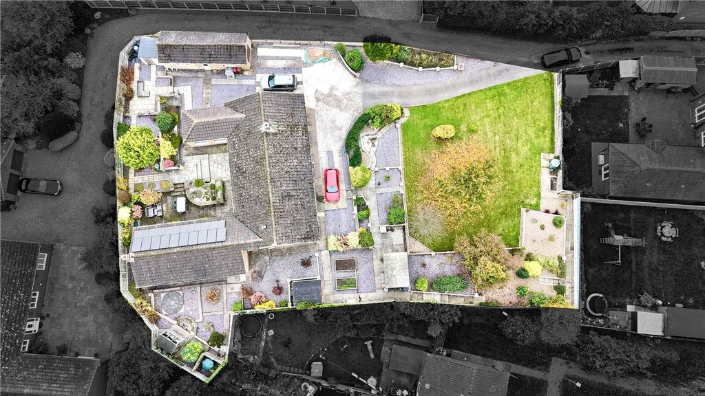 Property photo 3 of 42 Picture No. 02