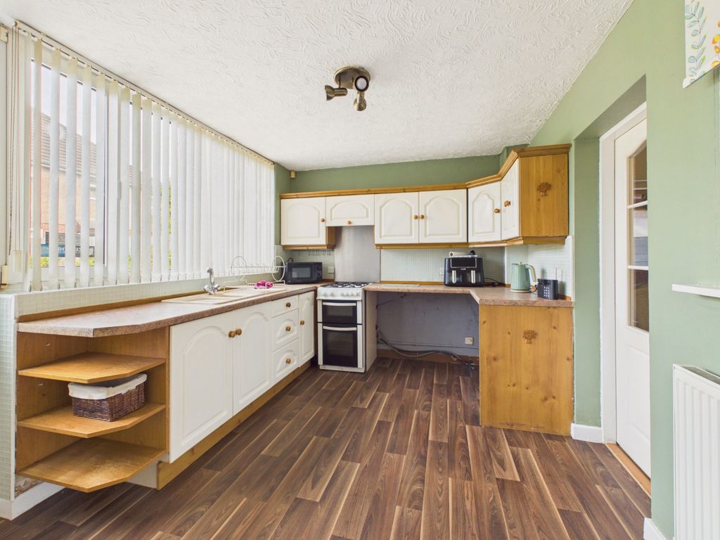 Property photo 2 of 42 4921644
