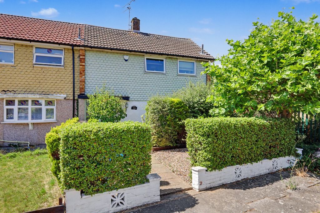 Property photo 1 of 17 5348660