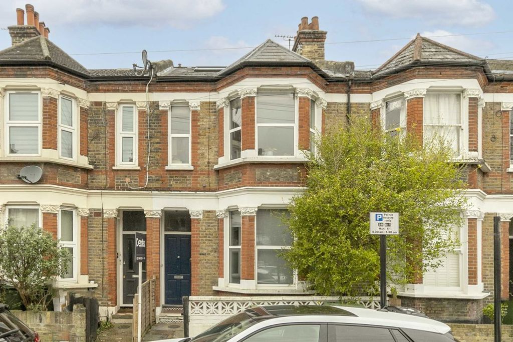 Property photo 1 of 7