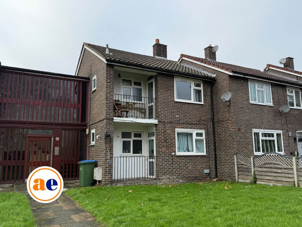 Property photo 1 of 8