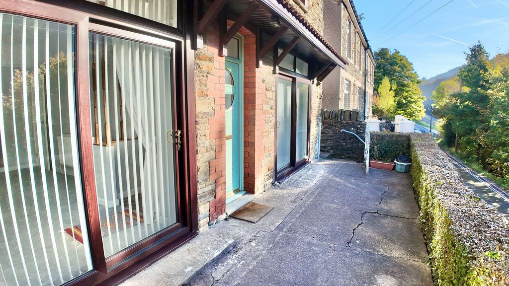 Additional image 7 of 3 bed semi-detached house for saleGladstone Road, Crumlin NP11