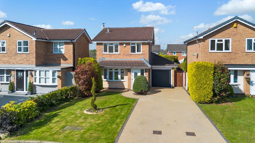 Property photo 1 of 25