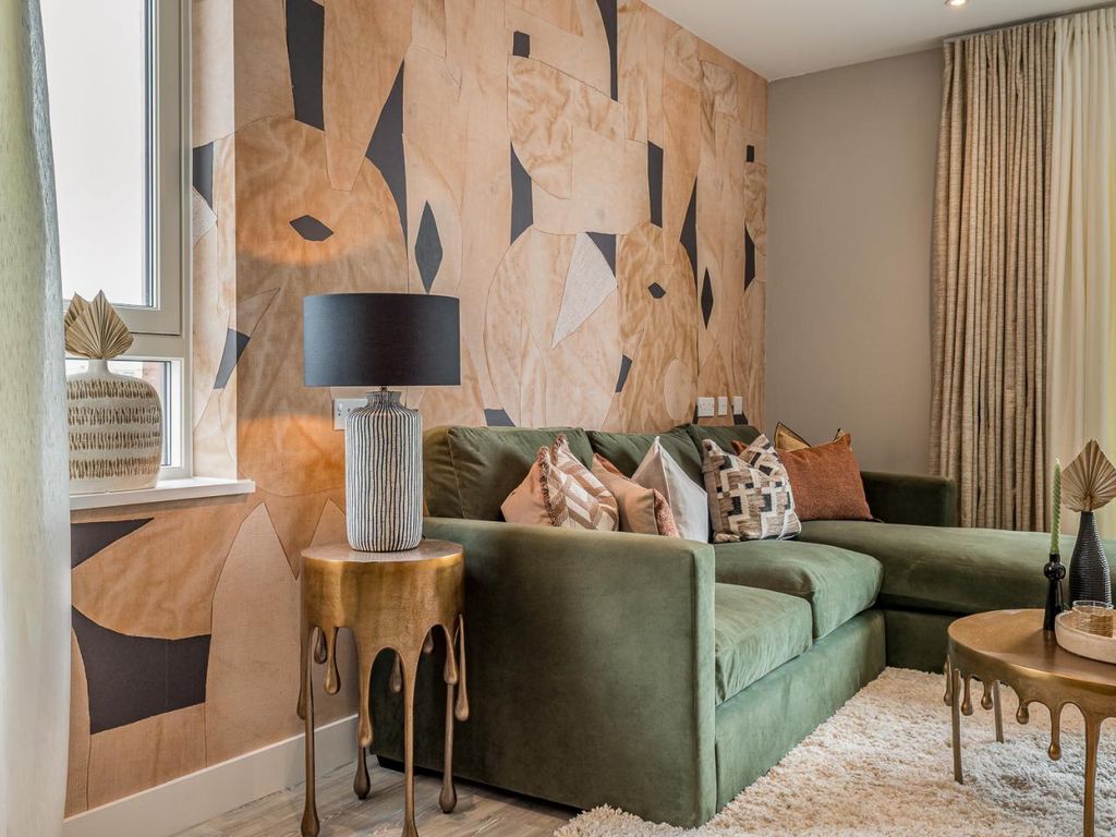 Property photo 1 of 14 The Empire, Apartment 928