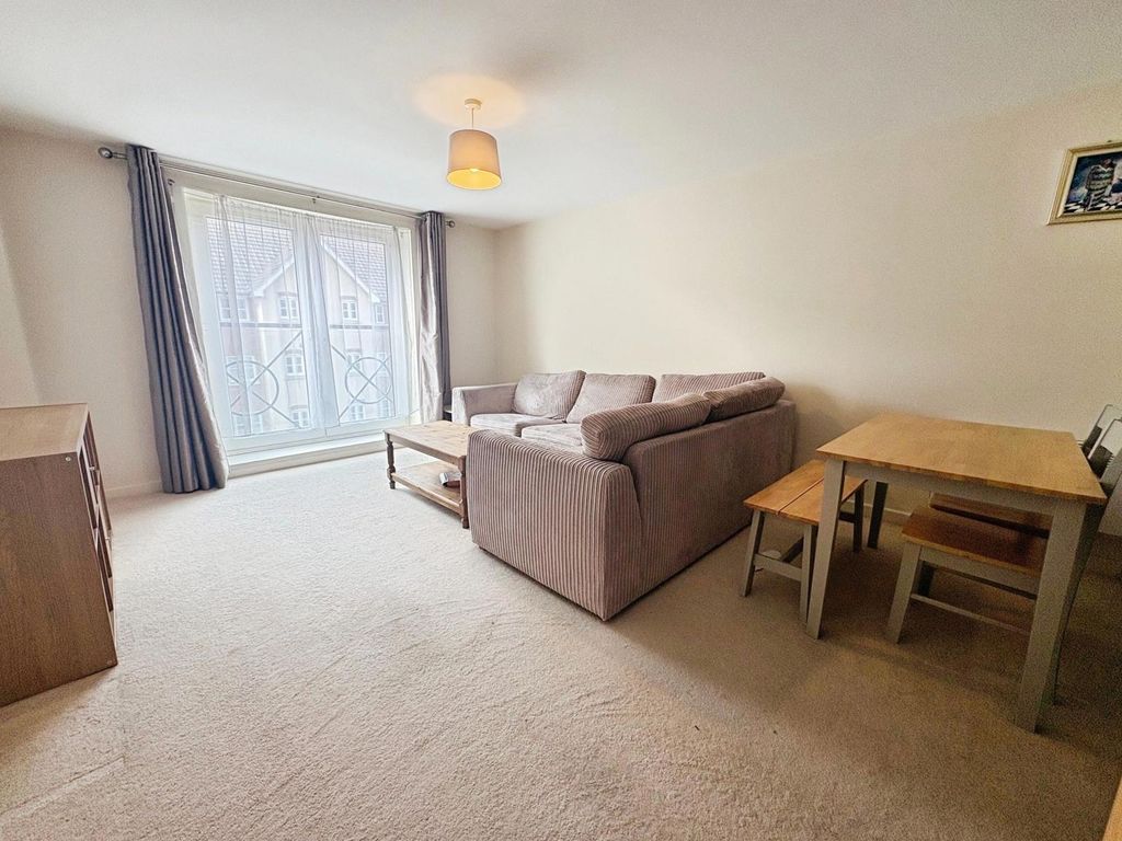 Property photo 2 of 10 Pbox-Img.Jpg