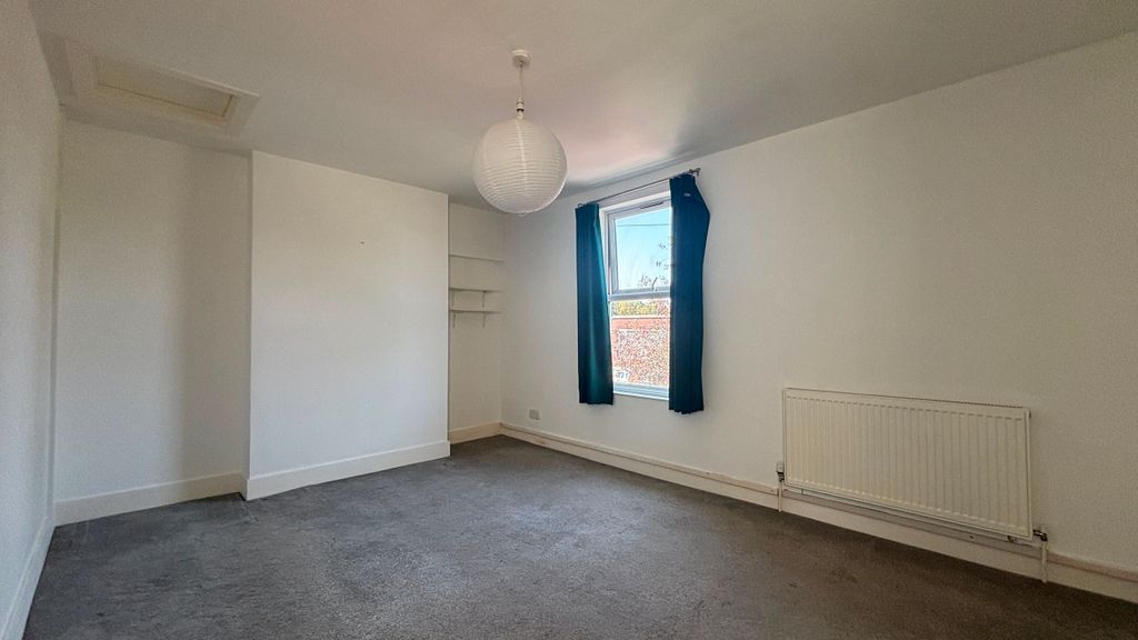 Property photo 2 of 10 0Dd73d53-6c97-41Ea-8761-3A6B986Fe8Bf.Jpg