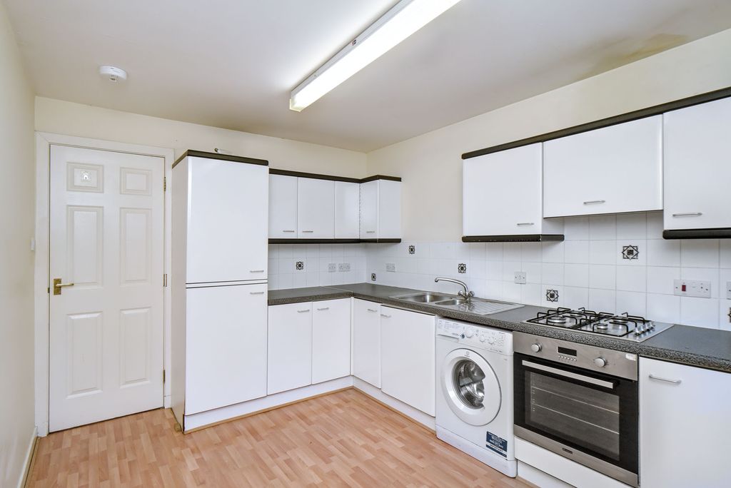 Property photo 2 of 11 Property Image 2