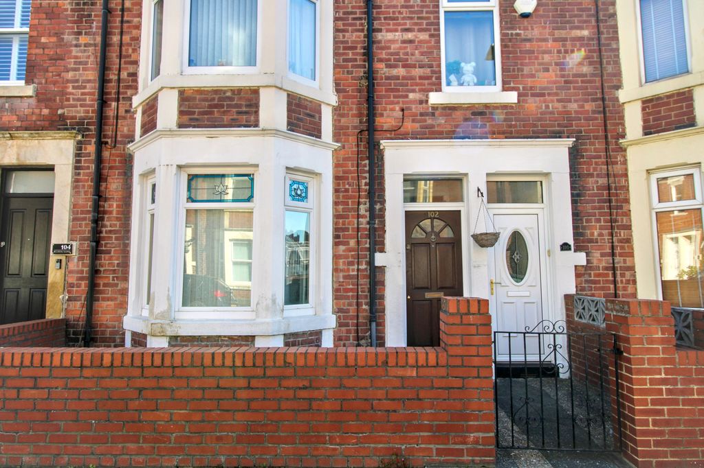 Property photo 1 of 7