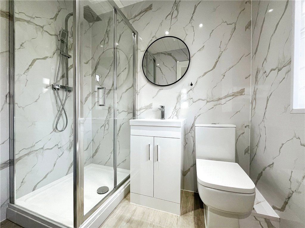 Property photo 3 of 5 Bathroom