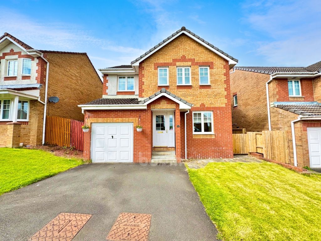 Property photo 1 of 39 Img_1855