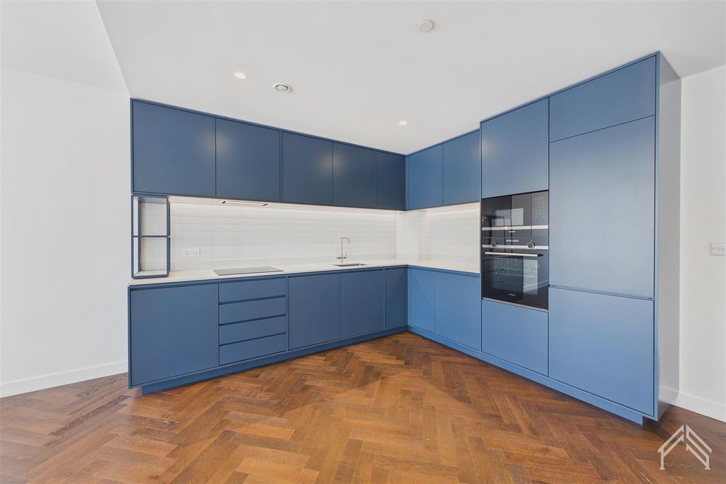 Property photo 3 of 21 3.Jpg