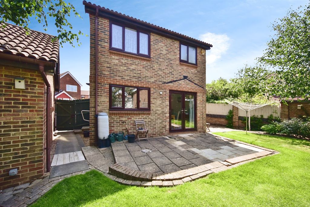 Property photo 3 of 17