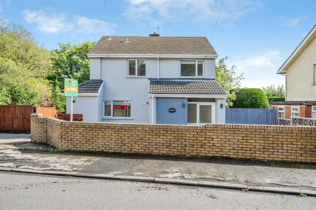 Property photo 1 of 41