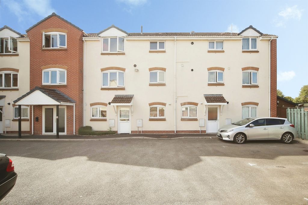 Property photo 1 of 10