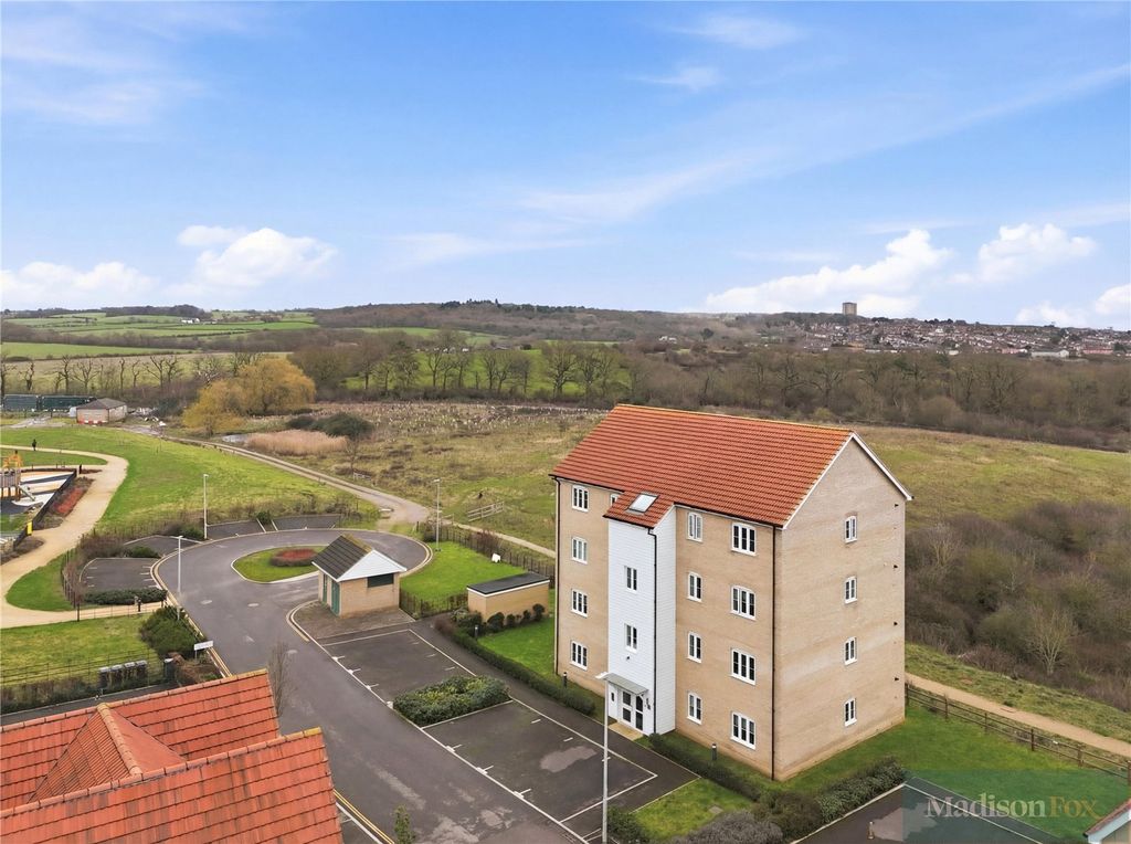 Property photo 1 of 16 Picture No. 03